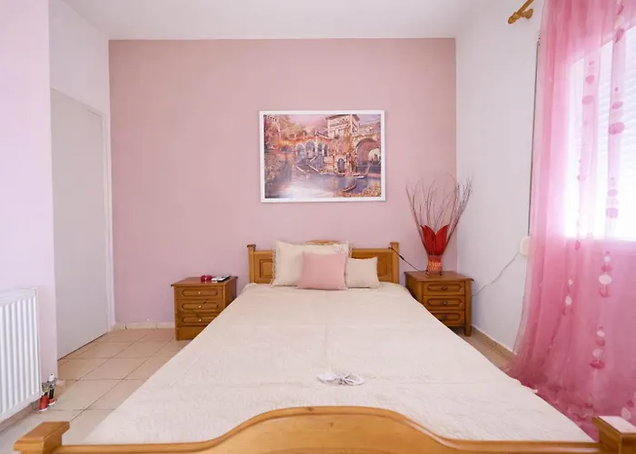 Flower's Alonnisos - Artemis Summer Escape